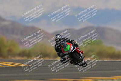 media/Sep-11-2022-SoCal Trackdays (Sun) [[81b7e951af]]/Turn 14 (1130am)/